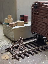 Load image into Gallery viewer, Track Bumper - Set of 5 - HO Scale