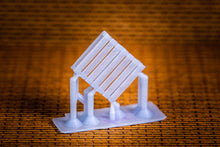 Load image into Gallery viewer, Wooden Pallets - HO Scale