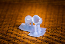 Load image into Gallery viewer, Trash Cans (65pc Variety Pack) – HO Scale