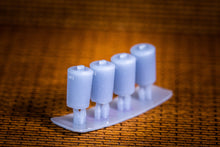 Load image into Gallery viewer, Trash Cans – 65 pack – N Scale