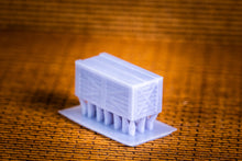 Load image into Gallery viewer, Extra Large Crates (2) - HO Scale