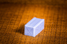 Load image into Gallery viewer, Extra Large Crates (2) - HO Scale