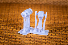 Load image into Gallery viewer, Pedestal Grinders (4) - HO Scale