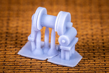 Load image into Gallery viewer, Winch (2) - HO Scale