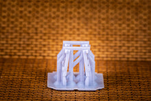 Load image into Gallery viewer, Pair Of Sawhorses (10) - HO Scale