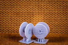 Load image into Gallery viewer, Large Cable Drums (5) - HO Scale