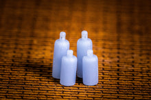 Load image into Gallery viewer, Gas Bottle - 4of - Each - N Scale
