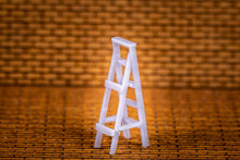 Load image into Gallery viewer, Step ladder 21mm - Each - HO Scale
