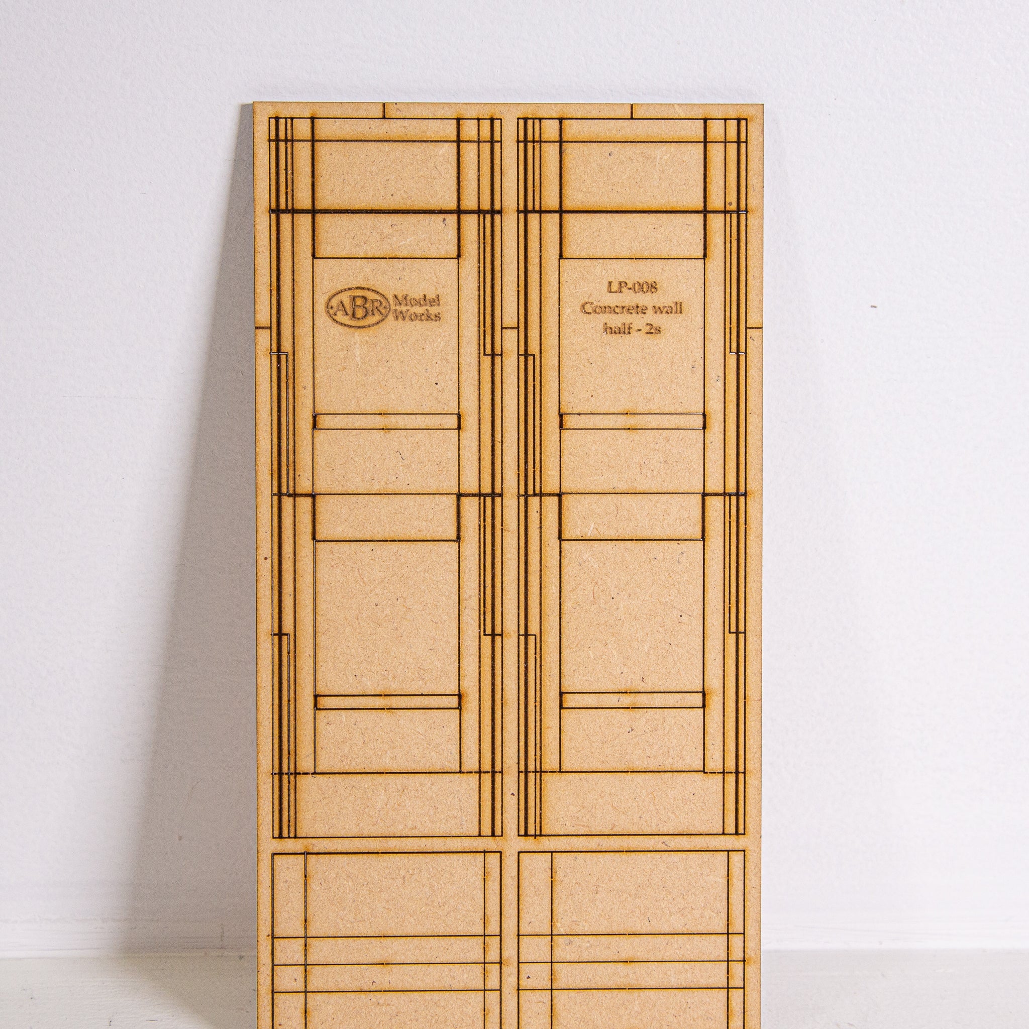 LP008 - HO Scale - Concrete modular model wall half-width panel 2 open ...