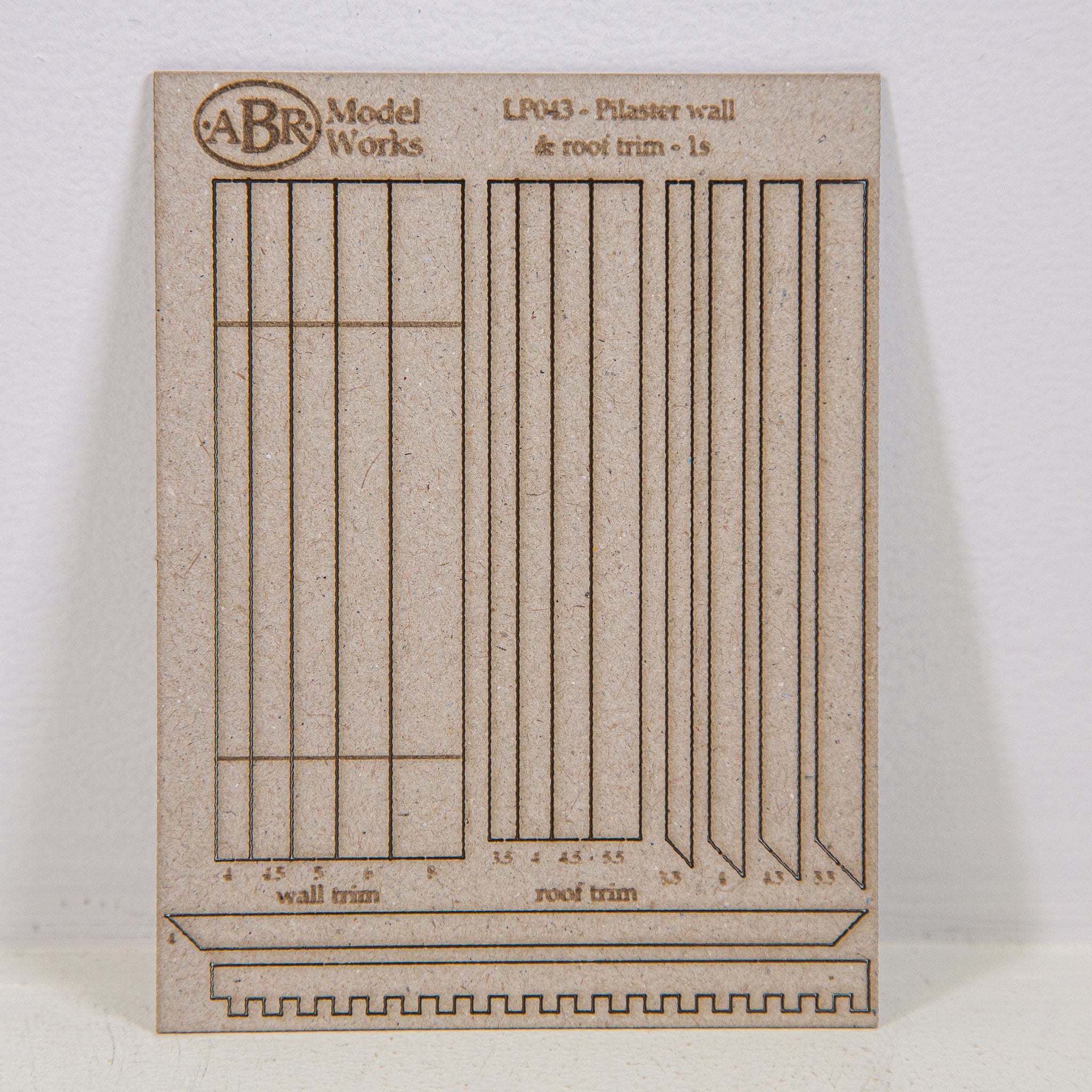 LP043 - HO Scale - Pilaster wall trim, 1 storey